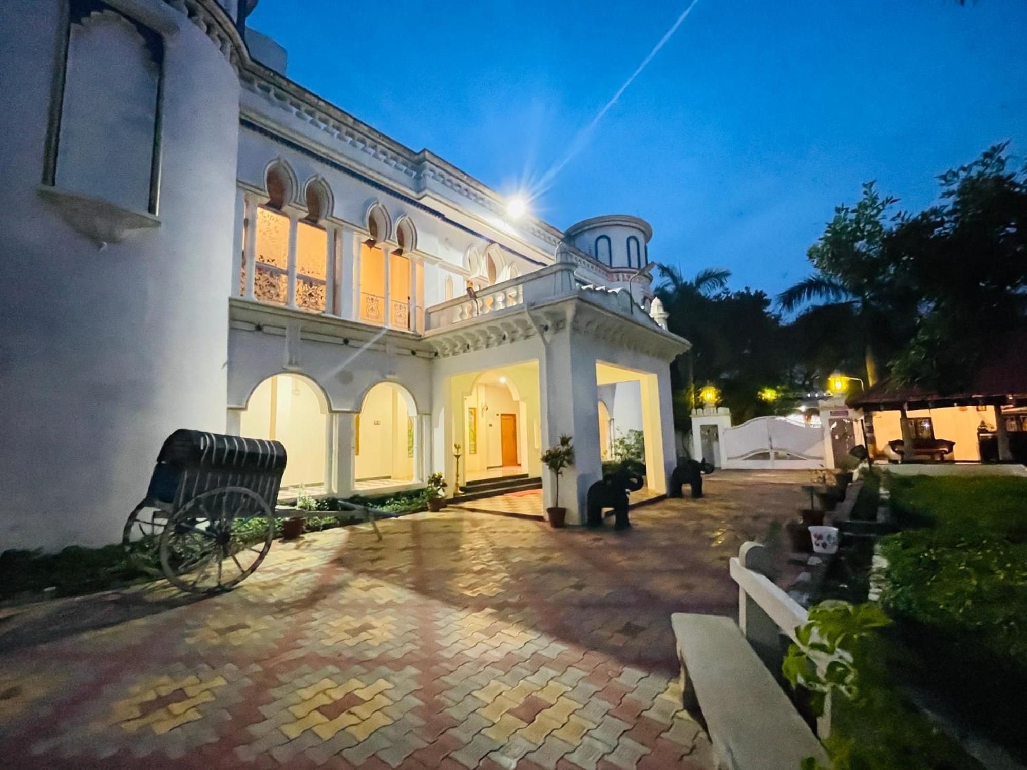 Chola Heritage Resort Karaikkudi Exterior photo
